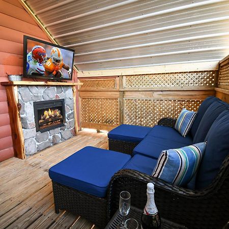 Snuggle Inn Гатлінбург Номер фото